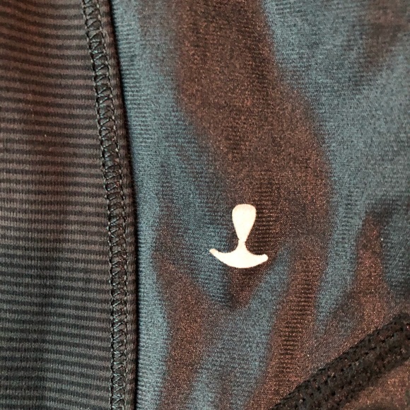 Lululemon crop leggings - Picture 5 of 5